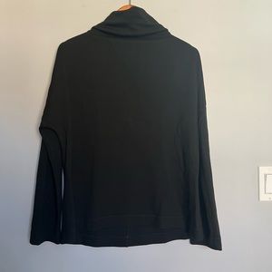 Lululemon Principal Dancer Funnel Neck Sweater Black Size 4